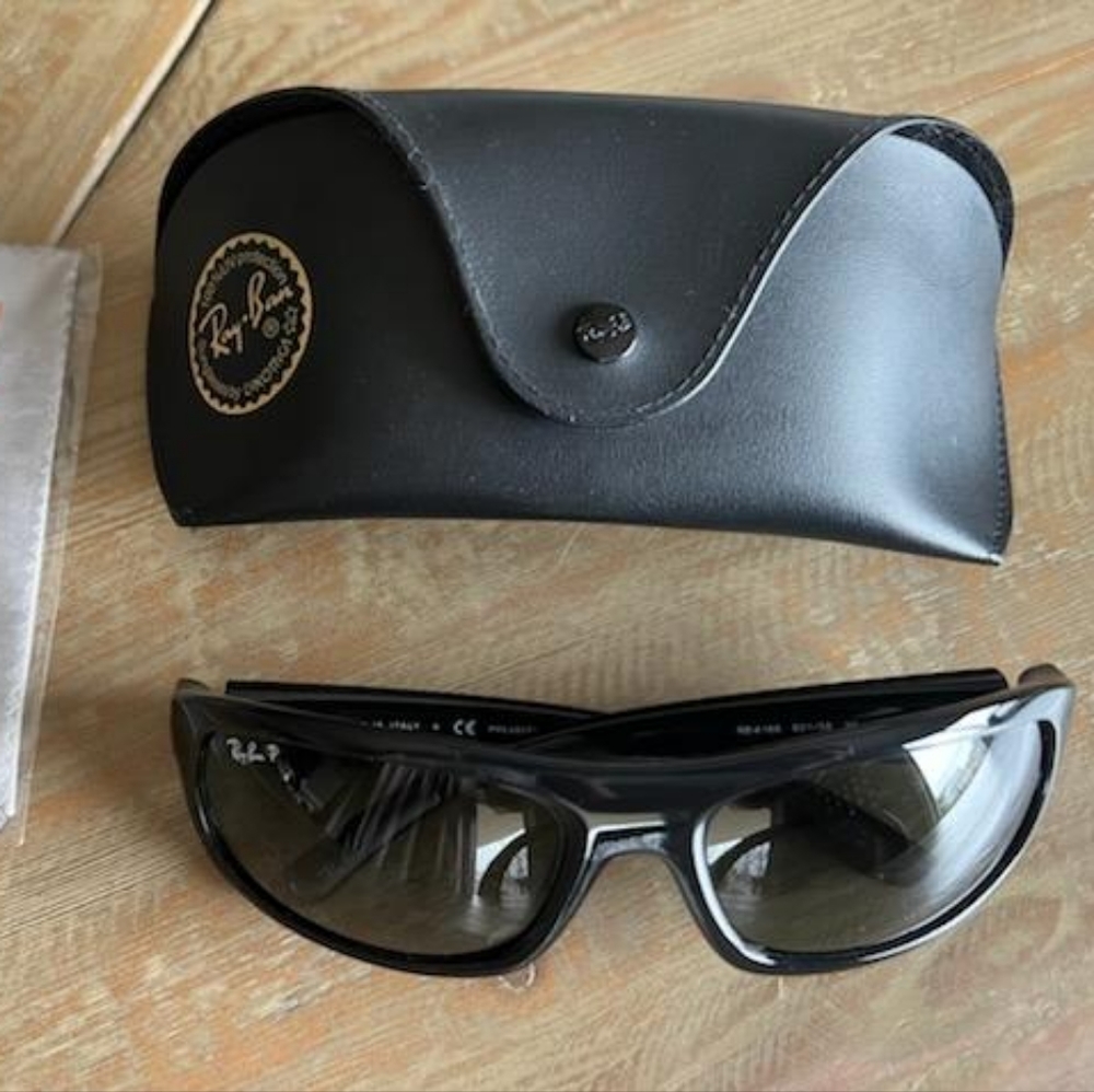 Ray-Ban sunglasses Polarized RB4166